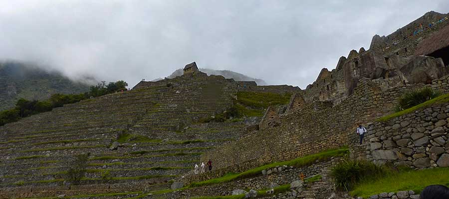 Machu Picchu con dia nublado Machu Picchu con dia nublado